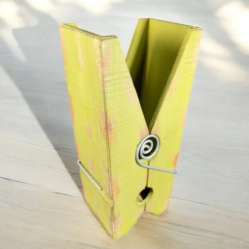 Primitive Style Green Oversize Wood Clothespin‎ Note Bill Holder Decorative Pin